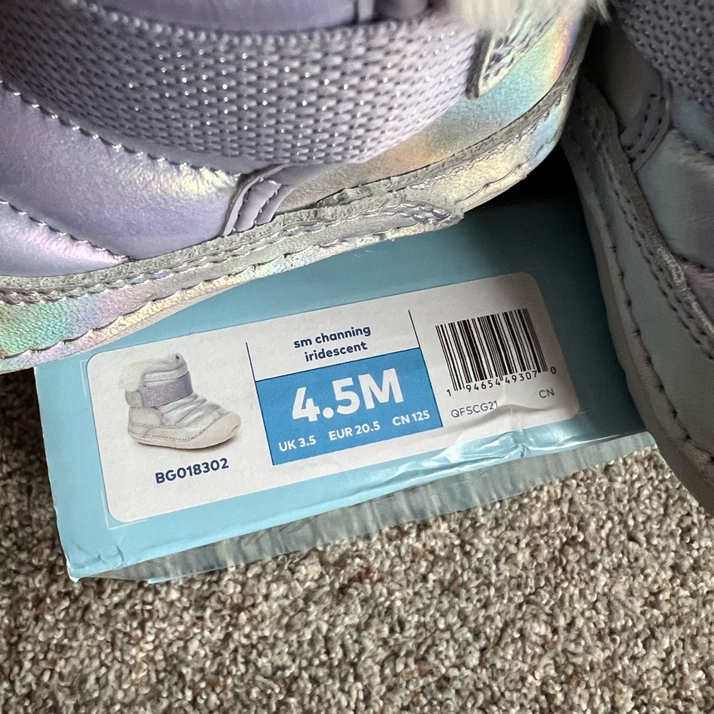 Stride Rite Unisex-Baby Soft Motion Channing First Walker Shoe - Picture 7 of 9